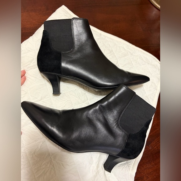 Clark’s Erin Kipley black bootie, gently used sz 11 - Picture 2 of 15
